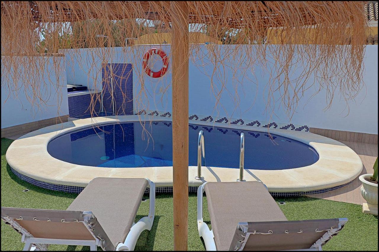 Chalet Muelle Pesquero 65 コニル・デ・ラ・フロンテラ エクステリア 写真